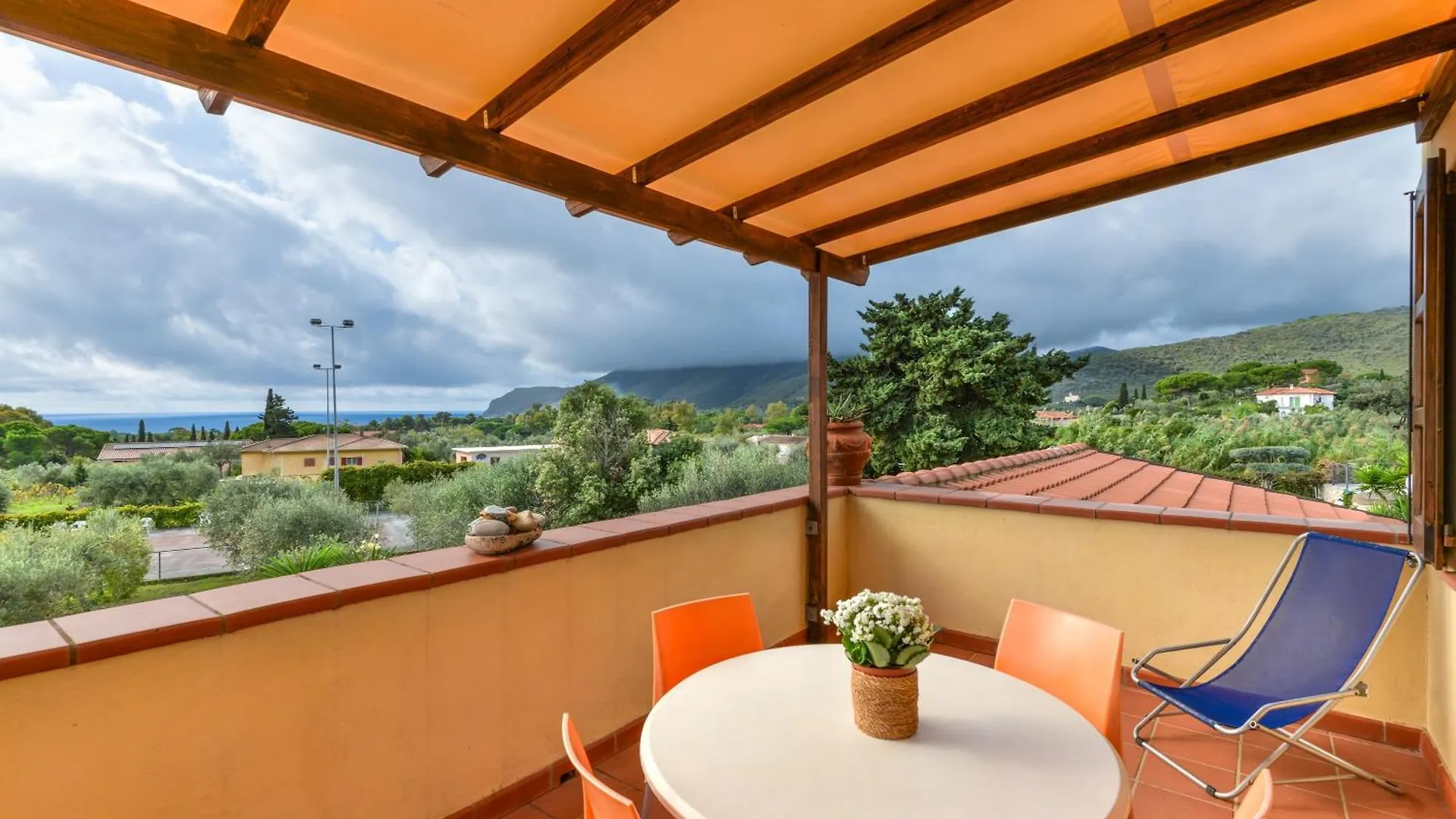 Trilocale Lavanda A Lacona location