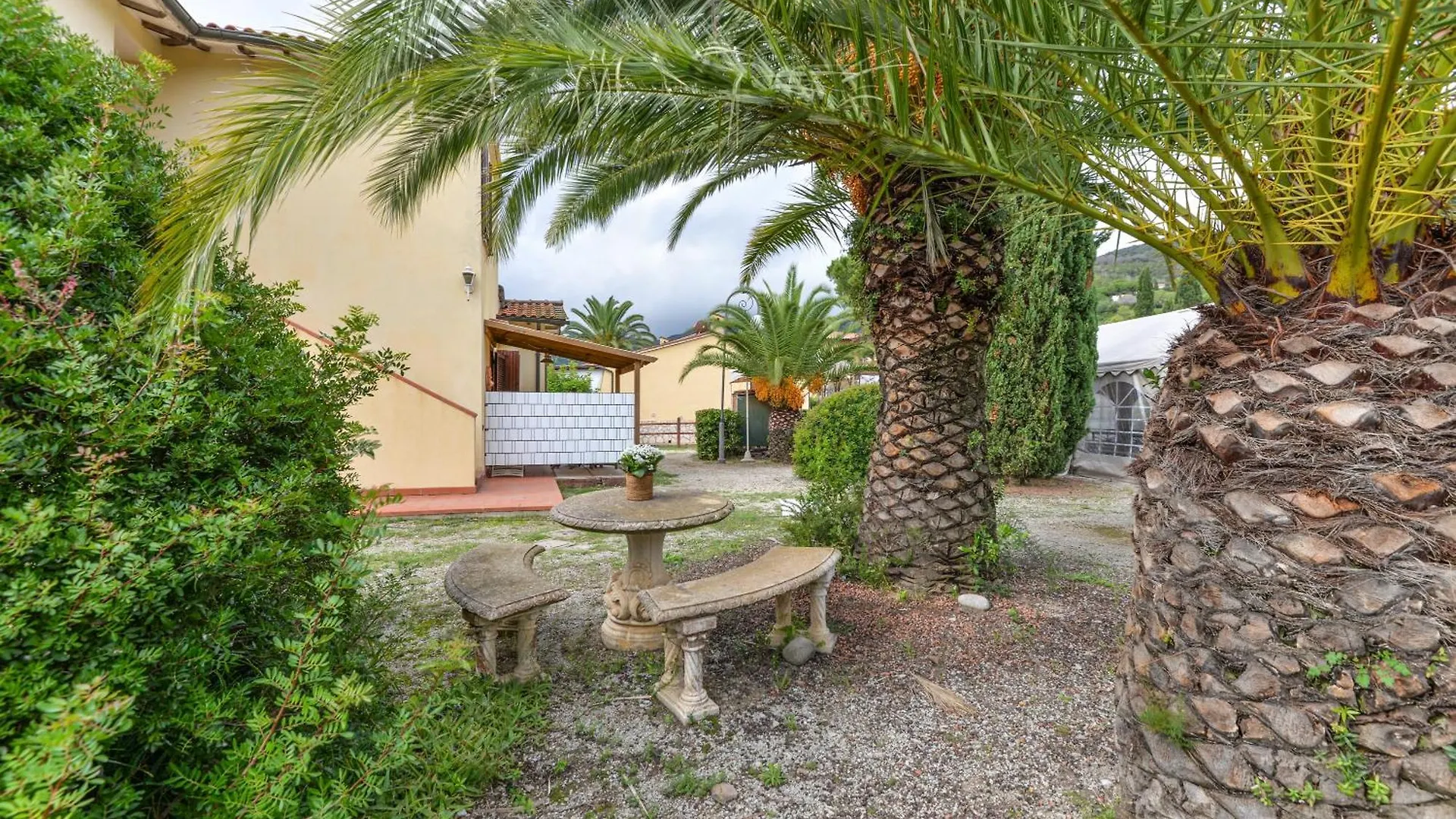 Trilocale Lavanda A Lacona 0*,